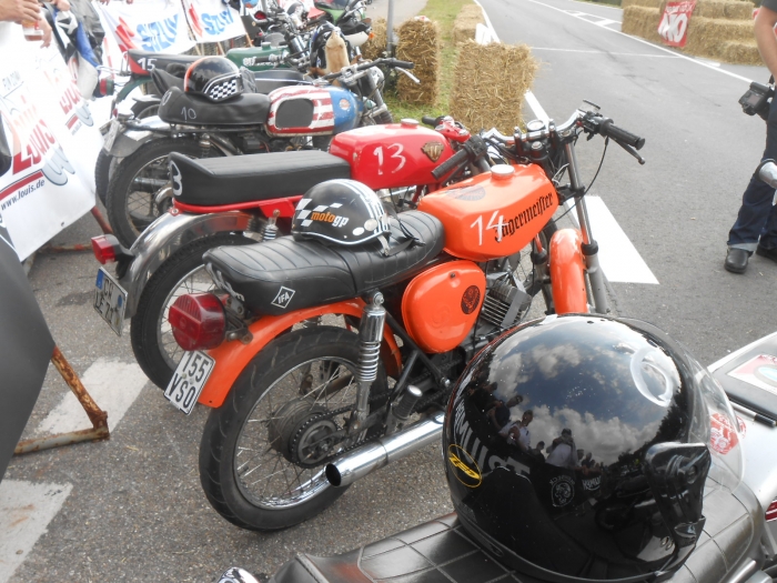 Glemseck 101 cafe racer sprint 2015 motorcycle tour - 